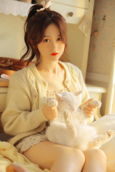 尤里和露珠在线